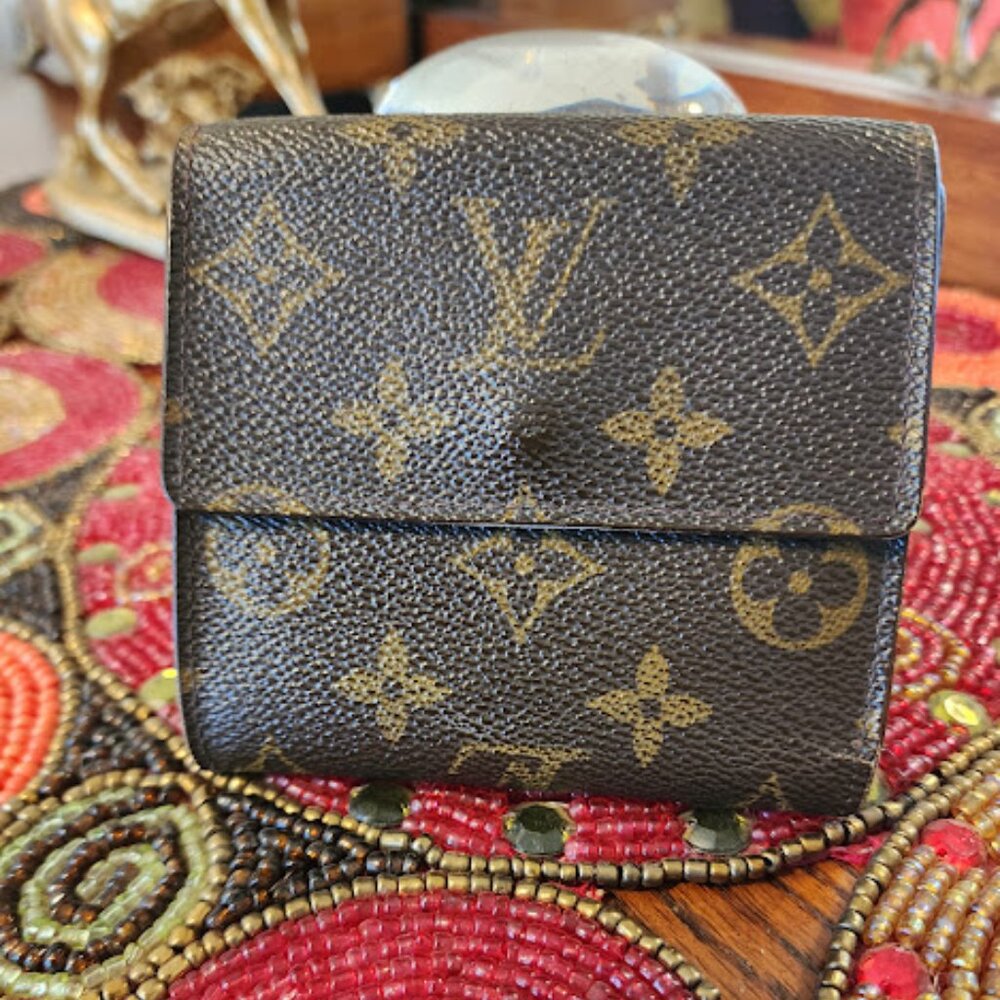 Louis Vuitton Monogram Trifold Wallet - Picture 2 of 14